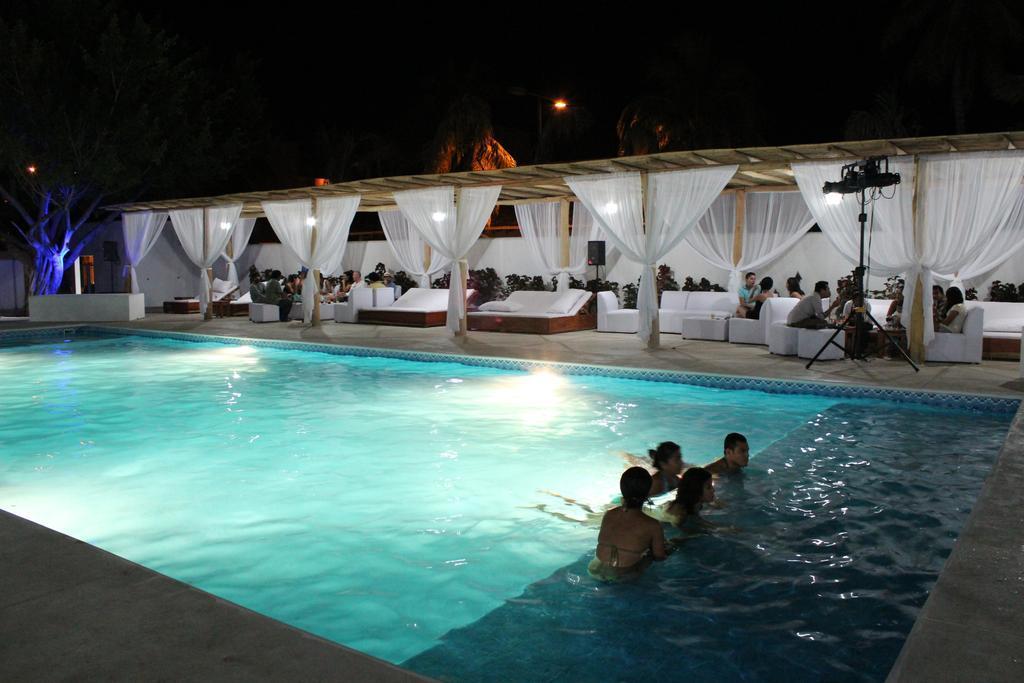 Hotel ซานตา ครูซ ฮัวทุลโก ภายนอก รูปภาพ