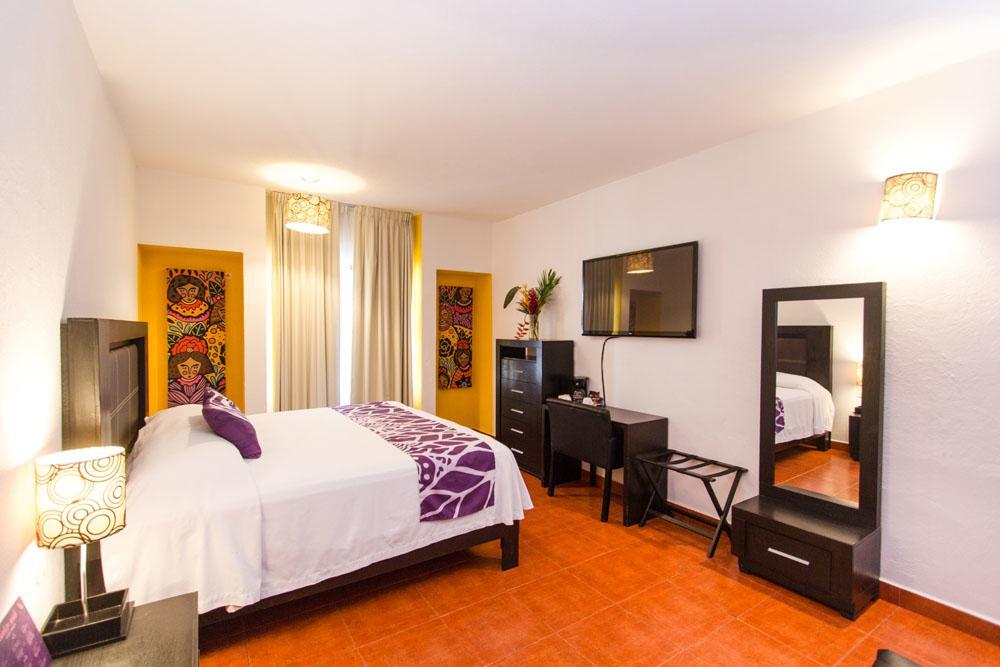 Hotel ซานตา ครูซ ฮัวทุลโก ภายนอก รูปภาพ